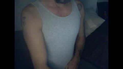 Luis online show from December 29, 2024, 3:57 pm