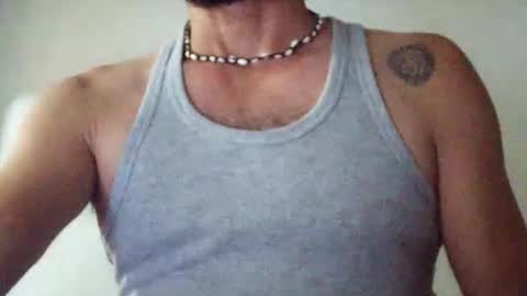 Luis online show from October 19, 2025, 3:29 am