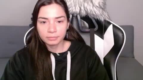 Snapshot of wolfs_daughter chatting on March 11, 2025, 1:59 am Alex online show from March 11, 2025, 1:59 am