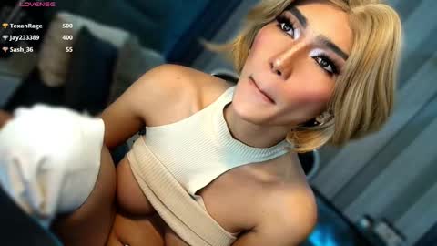 Julia online show from February 20, 2026, 6:26 am