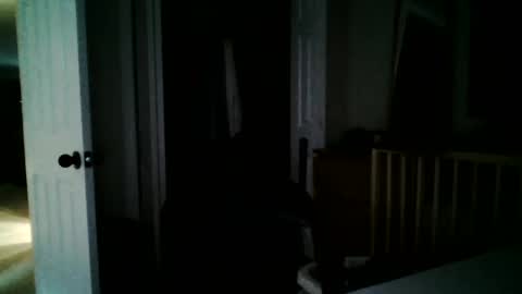 woodeee77 online show from September 9, 2025, 3:33 pm