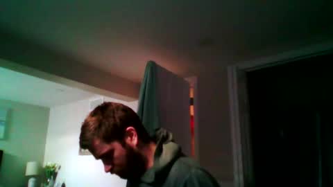 woodeee77 online show from February 16, 2026, 6:26 pm