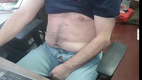 woodworker6473 online show from February 28, 2025, 8:39 pm