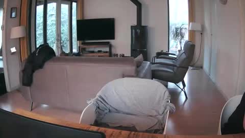 woodwurm and Snoeske online show from December 20, 2025, 7:59 am