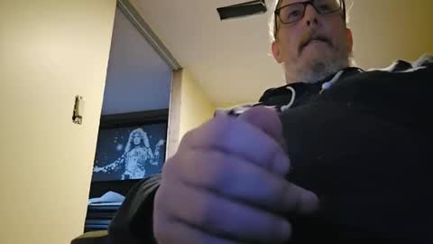Woody online show from May 21, 2026, 3:13 am