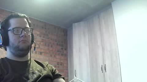 Snapshot of worsie333 chatting on November 1, 2025, 8:49 am worsie online show from November 1, 2025, 8:49 am