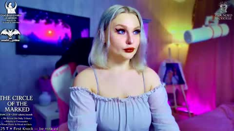 Snapshot of wounded_goddess chatting on February 6, 2026, 7:12 am Goddess Sophy online show from February 6, 2026, 7:12 am