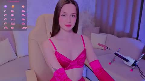 Snapshot of wow_kate chatting on September 13, 2025, 10:53 pm Kate online show from September 13, 2025, 10:53 pm