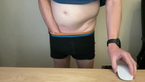 wowandbig online show from December 21, 2025, 5:42 pm