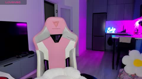 Emi online show from January 31, 2026, 7:11 pm