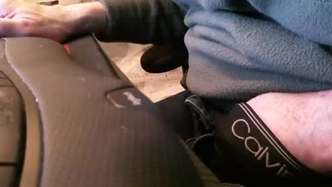 wrangleat0r online show from February 10, 2025, 3:57 am