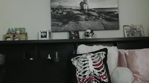 Crystal Lake online show from February 2, 2025, 10:02 am