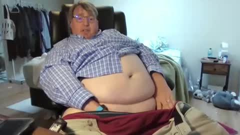 Snapshot of wrensroom chatting on March 6, 2025, 11:31 pm Wren Valentino online show from March 6, 2025, 11:31 pm