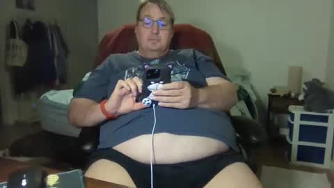 Snapshot of wrenval chatting on December 22, 2024, 5:23 am Wren Valentino online show from December 22, 2024, 5:23 am