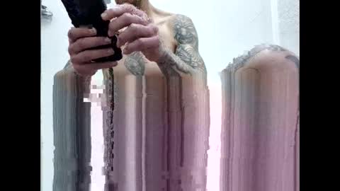 Snapshot of wtfafterlockup chatting on February 15, 2025, 9:37 pm Andrew Rowland online show from February 15, 2025, 9:37 pm