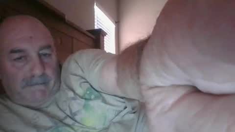 Snapshot of wtng4u chatting on April 11, 2026, 5:17 pm wtng4u online show from April 11, 2026, 5:17 pm