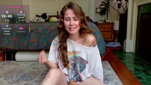 Snapshot of wutangwendy chatting on June 3, 2026, 6:24 pm wutangwendy online show from June 3, 2026, 6:24 pm