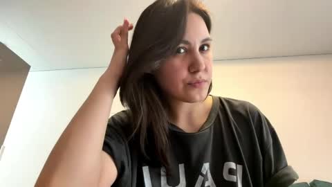 lily online show from April 24, 2026, 5:32 am