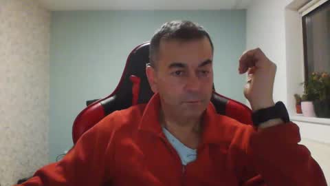 Snapshot of wxdj chatting on February 9, 2025, 6:58 pm RealBoy online show from February 9, 2025, 6:58 pm