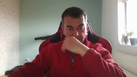 Snapshot of wxdj chatting on March 2, 2025, 10:35 am RealBoy online show from March 2, 2025, 10:35 am