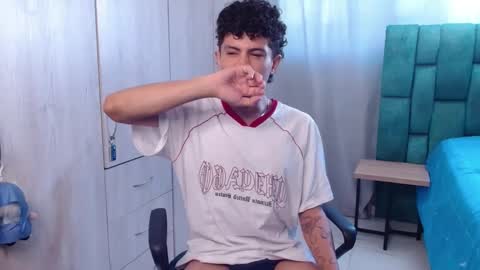 wyatt online show from January 17, 2025, 4:15 pm