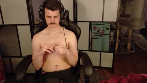 Snapshot of wyattfans_ chatting on February 16, 2026, 7:59 am Wyatt online show from February 16, 2026, 7:59 am