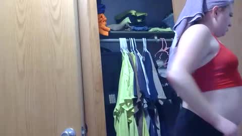 x2kayx2 online show from March 6, 2026, 9:11 pm