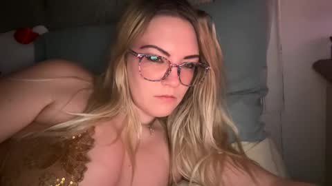 Mariah  online show from February 9, 2025, 8:22 am