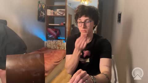 Snapshot of x_files_t chatting on January 18, 2026, 3:05 pm Philipp and Este online show from January 18, 2026, 3:05 pm