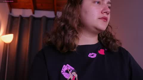 Helena online show from April 14, 2026, 2:39 am