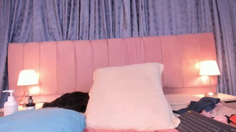 x_milu online show from March 12, 2025, 12:20 am