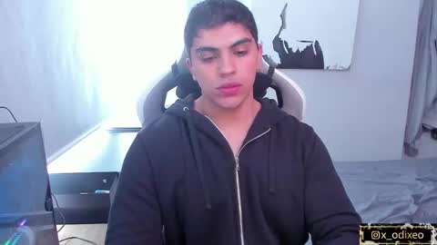 Odixeo online show from January 14, 2026, 4:12 pm