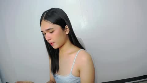 Snapshot of xairah_doux chatting on May 16, 2026, 12:18 am xairah_doux online show from May 16, 2026, 12:18 am