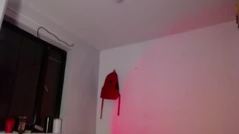 xalejo_max online show from October 25, 2025, 2:41 am