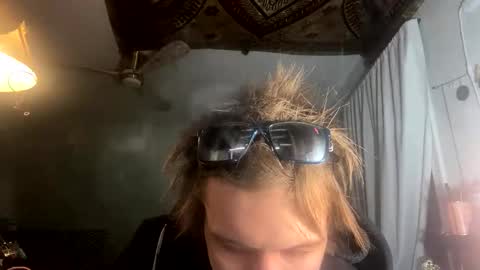 xander0zzz online show from February 17, 2026, 8:55 am