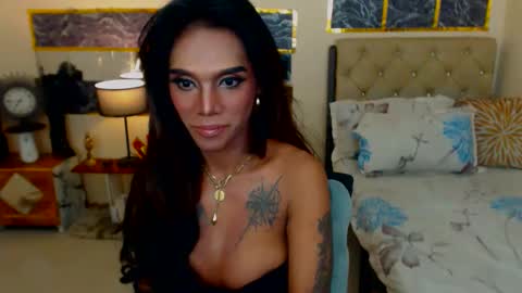 THALIA MOUNT online show from January 5, 2025, 9:15 am