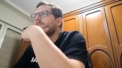 Snapshot of xavi5432 chatting on October 4, 2025, 6:06 pm xavi5432 online show from October 4, 2025, 6:06 pm