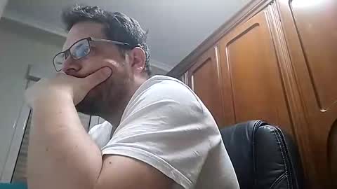 Snapshot of xavi5432 chatting on November 23, 2025, 9:03 pm xavi5432 online show from November 23, 2025, 9:03 pm