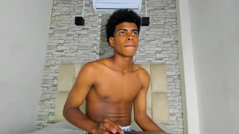 XAVI online show from November 19, 2025, 9:59 pm