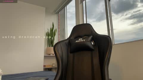 Xavier online show from May 8, 2026, 11:04 am