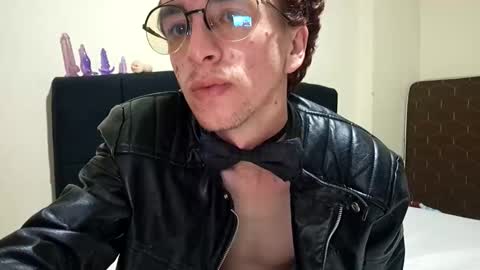 Snapshot of xavier_twink chatting on February 15, 2026, 4:31 am xavier_twink online show from February 15, 2026, 4:31 am