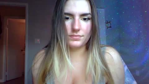  charlotte euphoria  online show from February 18, 2025, 1:10 am