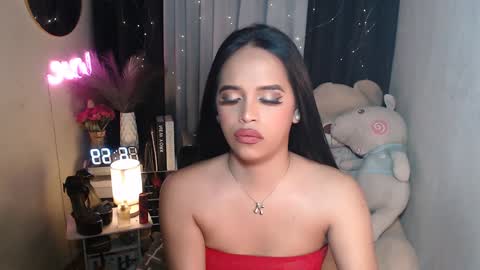 lorainne online show from December 13, 2024, 3:00 pm