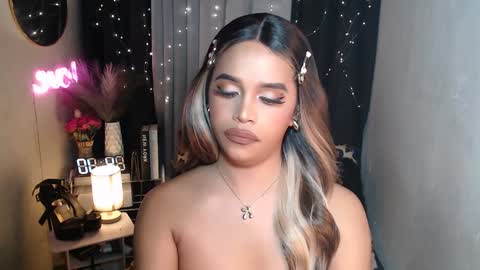 lorainne online show from December 24, 2024, 4:30 pm