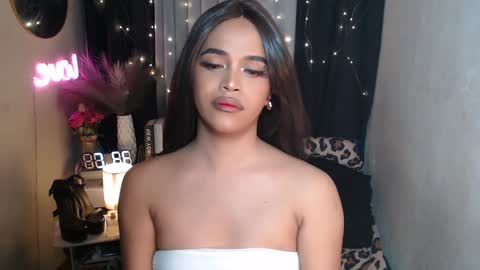 lorainne online show from December 30, 2024, 5:02 pm