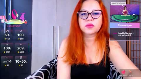 Snapshot of xcleo chatting on November 26, 2025, 9:10 am Cleo online show from November 26, 2025, 9:10 am