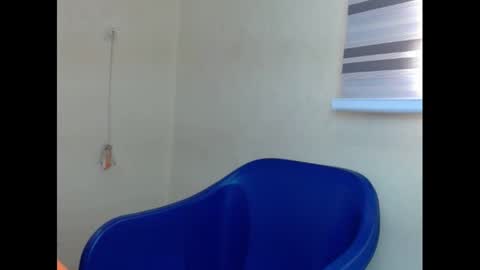 Snapshot of xcreamypussy chatting on January 15, 2025, 7:37 am xcreamypussy online show from January 15, 2025, 7:37 am