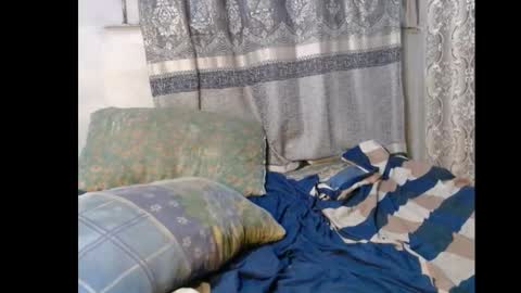 Snapshot of xcumxonxme chatting on December 7, 2024, 8:33 am xcumxonxme online show from December 7, 2024, 8:33 am