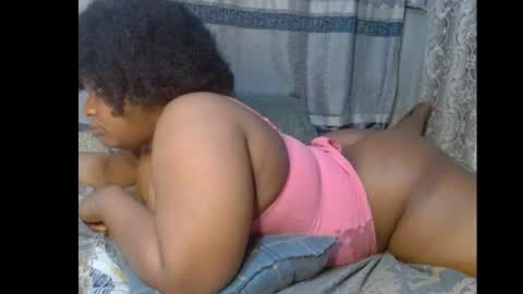 Snapshot of xcumxonxme chatting on December 30, 2024, 6:49 pm xcumxonxme online show from December 30, 2024, 6:49 pm