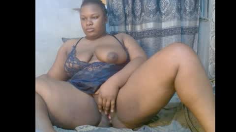 Snapshot of xcumxonxme chatting on January 17, 2025, 8:13 am xcumxonxme online show from January 17, 2025, 8:13 am